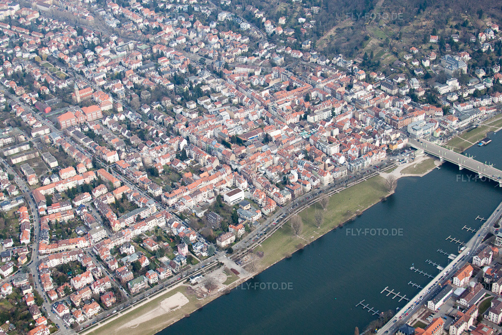 Luftbild: Uferstr an der Neckarwiese im Ortsteil Neuenheim in Heidelberg im Bundesland Baden-Württemberg in Deutschland. Foto: IMG_37876.jpg vom 12.03.2011 durch Werner Riehm/FLY-FOTO.de