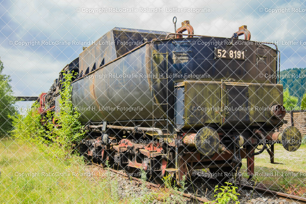 Eisenbahnnostalgie_18 | Alte Lokomotive auf dem Abstellgleis - Realisiert mit Pictrs.com