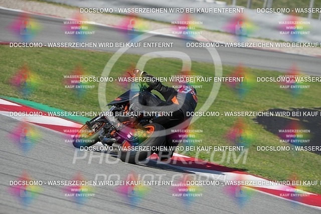 2025_10_25_PBK_51985 | Sportfotografie; SlowMotion; Video; Rennstrecke; Hafeneger; RSE; Speer; Trackday; Motorsportarena; Hockenheimring; Brno; Most; Barcelona; Valencia, Benny; Kaetzmer;