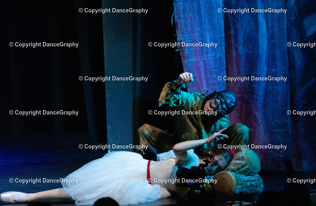 GPHY1840 | DanceGraphy - Realisiert mit Pictrs.com