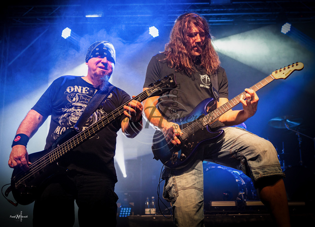 Justice 23.12.2025 | Frank Herberich Fotografie, Frank Herberich, Fotografie, Hochzeit, Portrait, St. Peter Ording, Ording, Westerhever, Nordsee, Frank Fotografie, Hardheim,  Odenwald,Walldürn, Band,Eventfotografie - Realisiert mit Pictrs.com