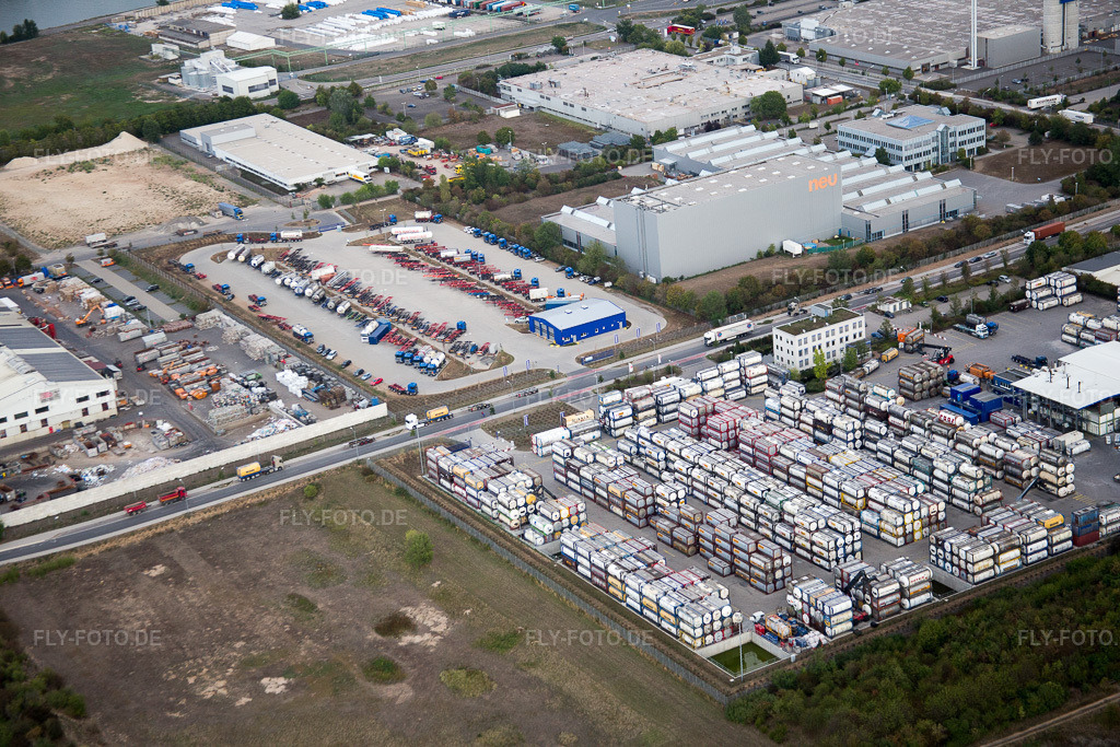 Luftbild: Worms, Industriegebiet Im Langgewan, Spedition Kube & Kubenz in Worms im Bundesland Rheinland-Pfalz in Deutschland. Foto: IMG_084285.jpg vom 02.09.2015 durch Werner Riehm/FLY-FOTO.de