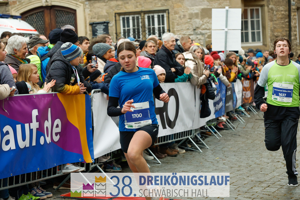 1700m Stadtwerke Jugendlauf | 3 Koenigslauf 2024 1700m Stadtwerke Jugendlauf - Realisiert mit Pictrs.com
