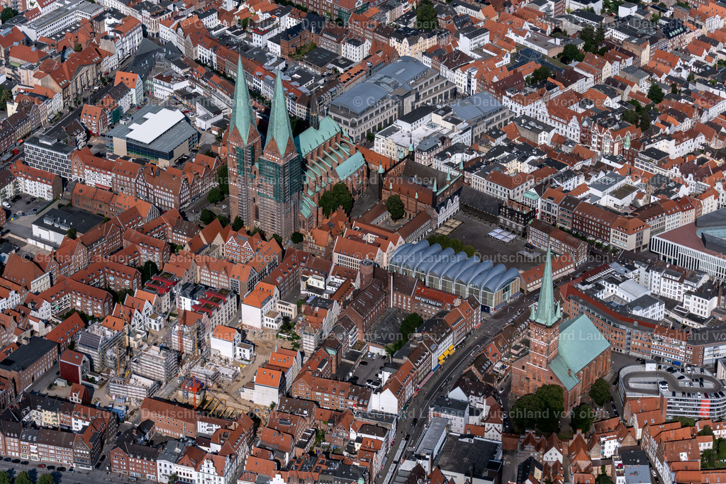 Lübeck | Innenstadtbereich Lübeck mit St. Marien-und St.Petri Kirche