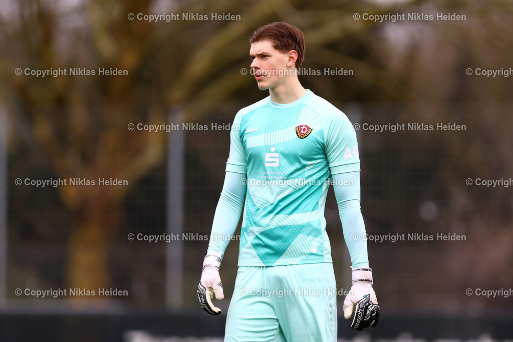 NH_FCStPauliU19_SGDynamoDresdenU19_DFBNachwuchsliga_28032026 | #1 Maximus Fritzsche (SG Dynamo Dresden U19)Fußball I Junioren I U19 DFB-Nachwuchsliga Hauptrunde Liga B, Gruppe B I Saison 2025-2026 I 7. Spieltag I FC St. Pauli U19 - SG Dynamo Dresden U19 I 28.03.2026 I Sportplatz Brummerskamp