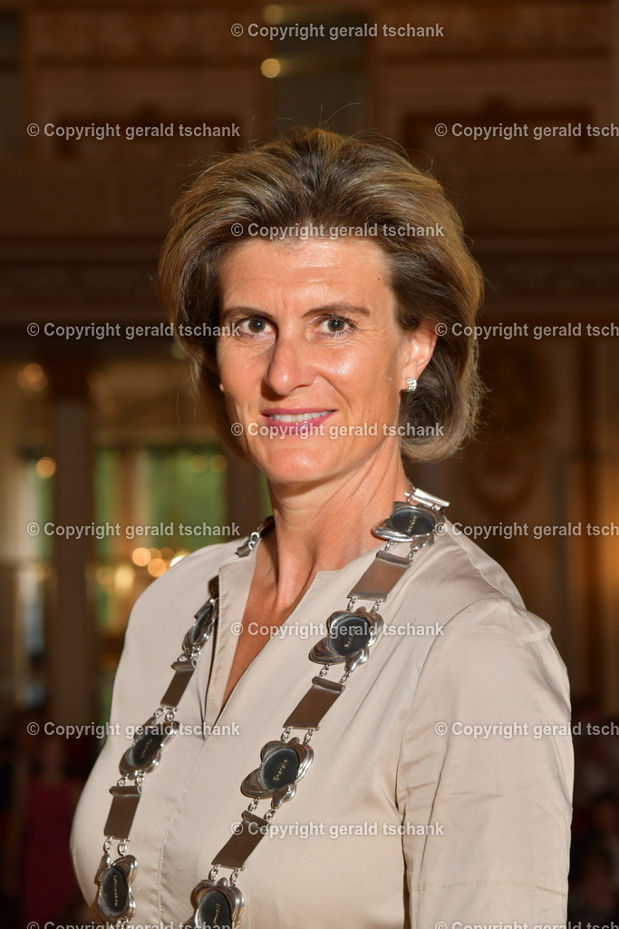 DSC_4017 | Wählen Sie hier bitte Ihr bestes Foto aus, mit diesem Bild wird Ihr Set produziert. Sollten Sie kein Bild wählen oder mehrere suchen wir das Beste aus!
