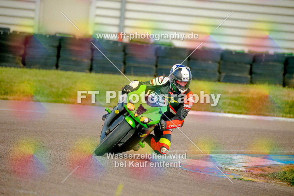 _MOT0169 | Hier findet Ihr Bilder von Touristenfahrten auf der Nürburgring Nordschleife oder von anderen Veranstaltungen die ich besucht habe. Viel Spass beim Durch Schauen 