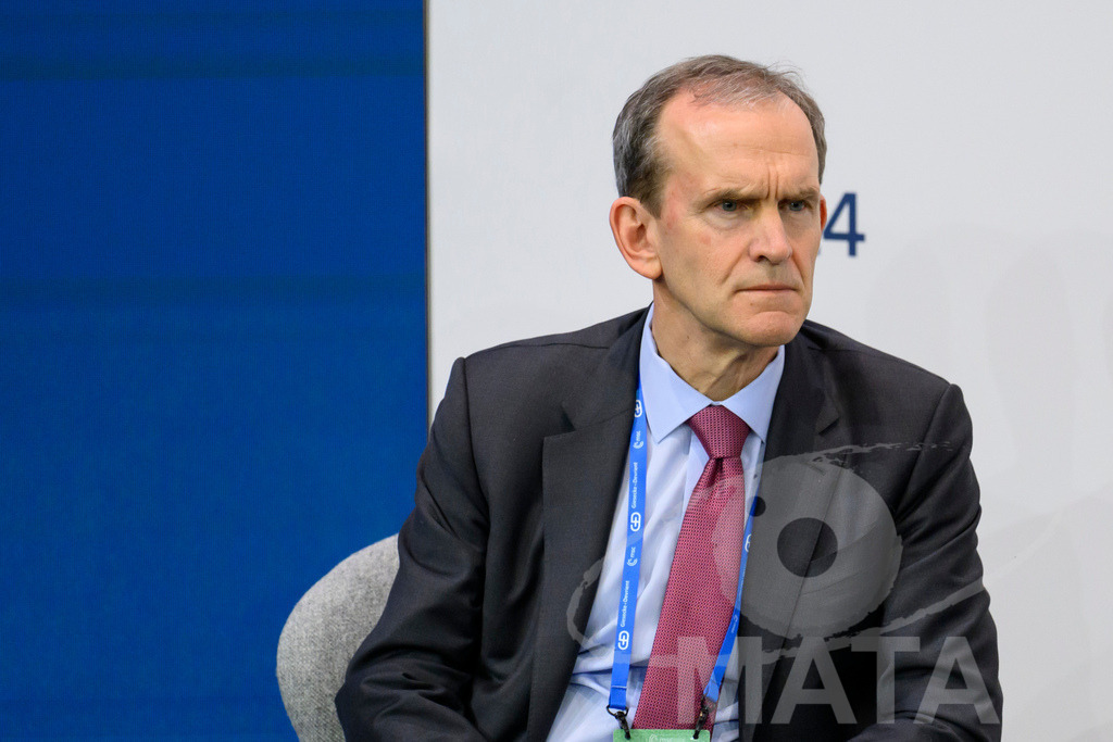 _DWA6587 | MATA IndoCon - Realisiert mit Pictrs.com