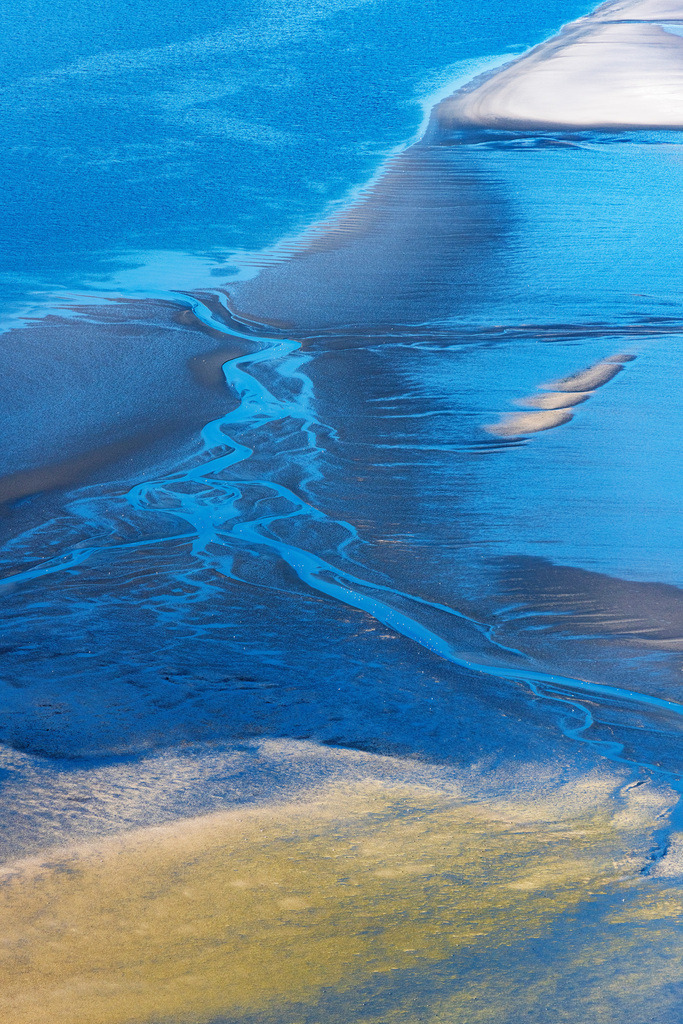 dr__0057075.jpg | SANKT PETER-ORDING 18.09.2020 Sandbank- Landfläche in der Meeres- Wasseroberfläche der Nordsee in Tating im Bundesland Schleswig-Holstein. // Sandbank- forest area in the sea water surface of North Sea in Tating in the state Schleswig-Holstein. Foto: Daniel Reiter
