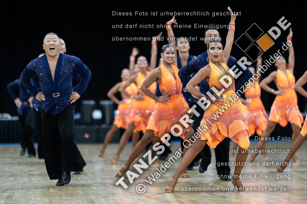 20230226-10787 | Hier finden Sie Tanz Bilder vom Latein und Standard Formationen tanzen. Sportbilder vom Tanzsport. Schöne Fotos und von Weltmeisterschaft, Europameisterschaft, Bundesliga, Regionalliga, Oberliga und Landesliga sowie von GOC Stuttgart, DanceComp, WM Bremen