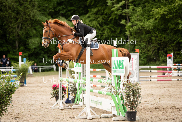 Bad_Meinberg_00288 | saradresslerfotografie - Realisiert mit Pictrs.com