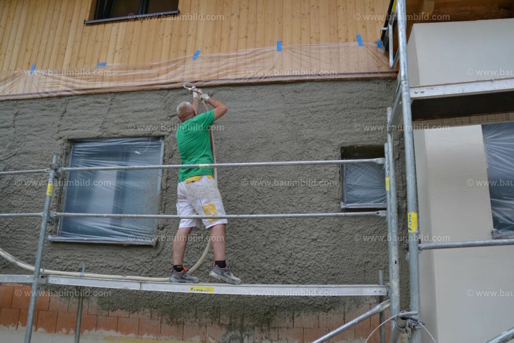 bib-lg18-putzarbeiten-0246 | Nach LV-Leistungsgruppen sortierte Detailfotos über den Bau eines Hauses. Alle Hausbau-Bilder direkt vom Urheber und Autor der Website Haus-Selber-Bauen.com