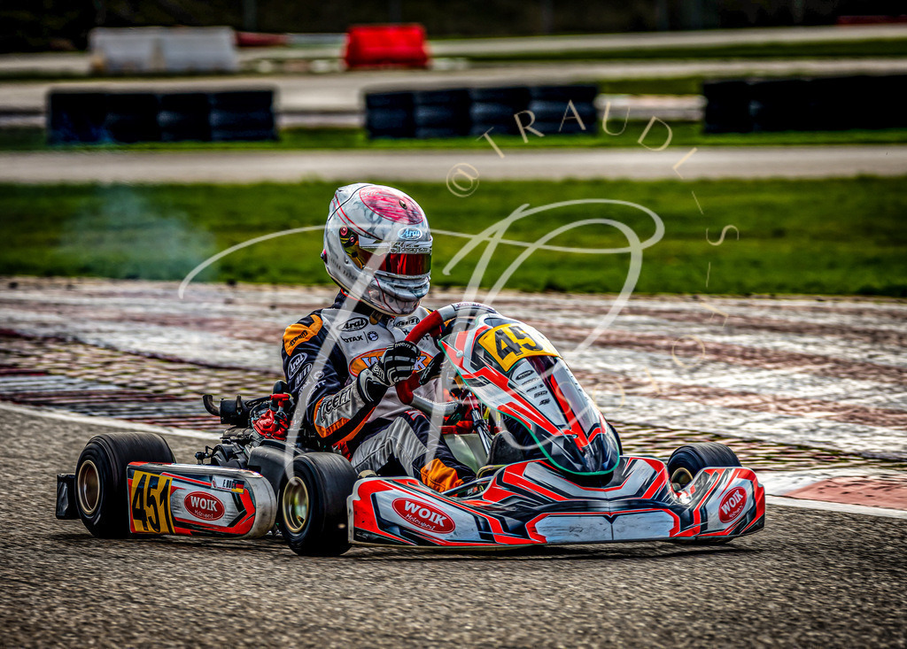 9C7551C7-3E6D-429A-B9AF-AAE55AAA8B03 | traudl_s_fotos