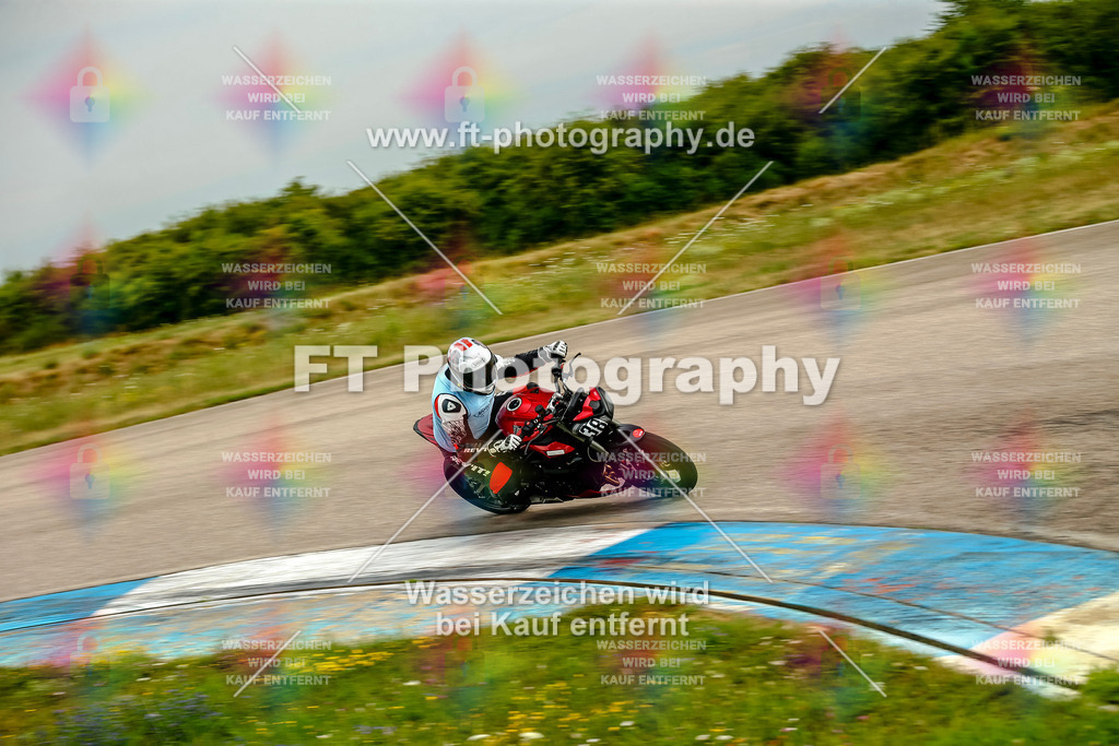 Chambley Juli-1360 | Hier findet Ihr Bilder von Touristenfahrten auf der Nürburgring Nordschleife oder von anderen Veranstaltungen die ich besucht habe. Viel Spass beim Durch Schauen 