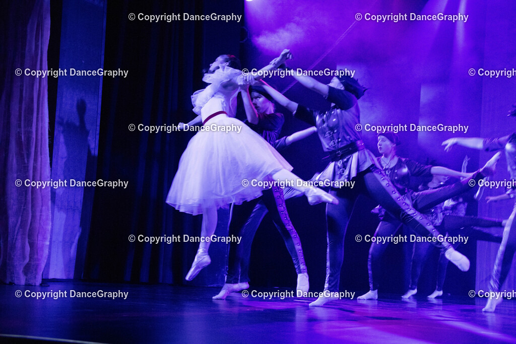 GPHY2752 | DanceGraphy - Realisiert mit Pictrs.com