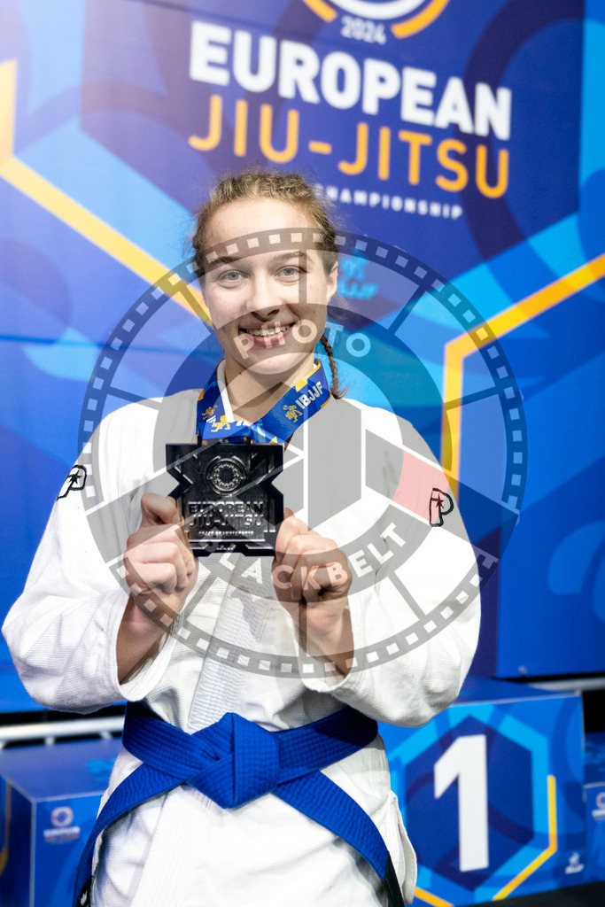 20240121PBB5519 | Fighters compete during the second day of the IBJJF European Championship in Paris, France, on January 21, 2024.