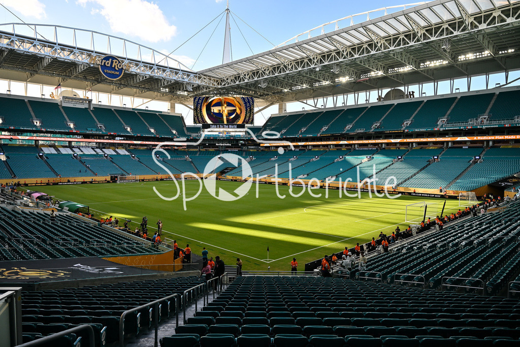 Inter Miami CF - Palmeiras Sao Paulo | Ein Blick in das Hard Rock Stadium von Miami - Florida / Symbolbild / Stadionfoto / Stadionbild / Stadion / Arena / FIFA Club World Cup: Inter Miami CF - Palmeiras Sao Paulo, Hard Rock Stadium am 23.06.2025 / NOT FOR SALE IN USA