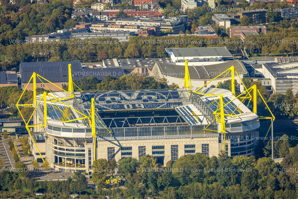 Dortmund241005938 | Luftbild, Signal Iduna Park, auch Westfalenstadion, Fußballstadion und Bundesligastadion des BVB 09 Borussia Dortmund, Westfalenhalle, Dortmund, Ruhrgebiet, Nordrhein-Westfalen, Deutschland