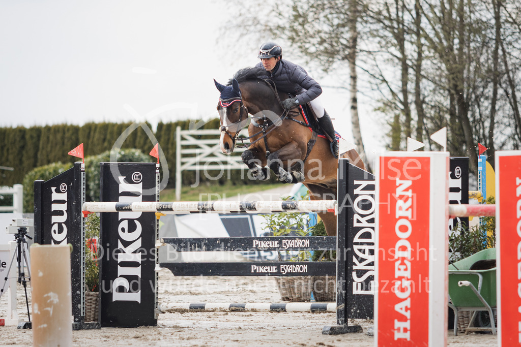 220402_HF-Laar_2PhM2-Spr-234 | SEASON OPENING 2022
Herford Laar
02.04.2022
07 Zwei-Phasen-Springprüfung Kl.M**