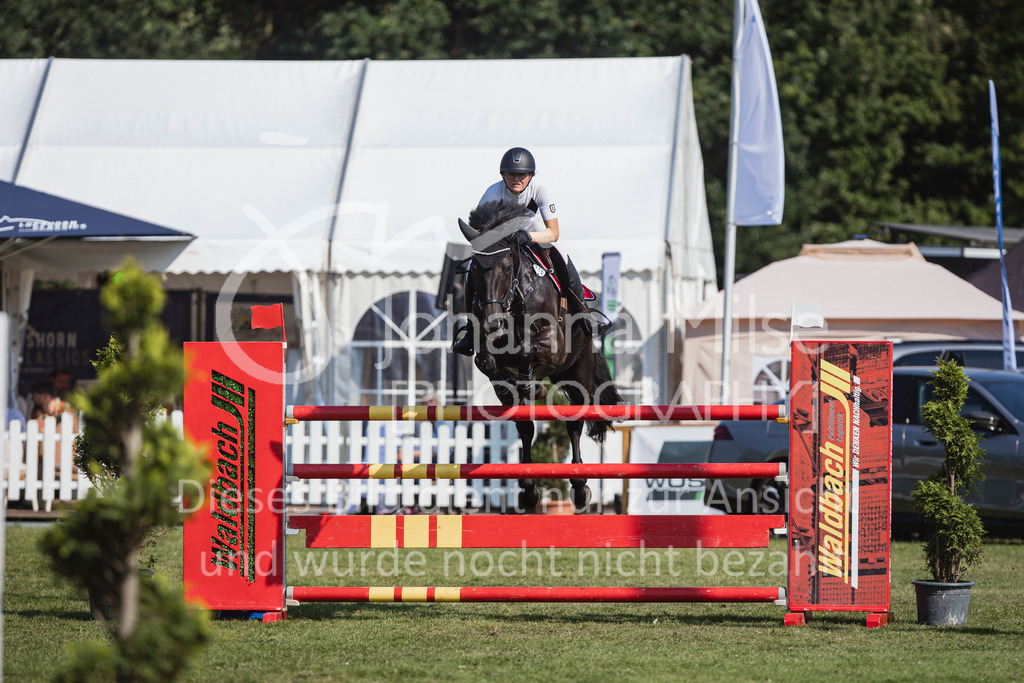 240720_LC_M2-Spr-438 | Deine schönsten Turniermomente als professionelle Fotos! Entdecke hochwertige Pferdesport-Fotografie im Online-Shop. Jetzt Fotos finden & bestellen!