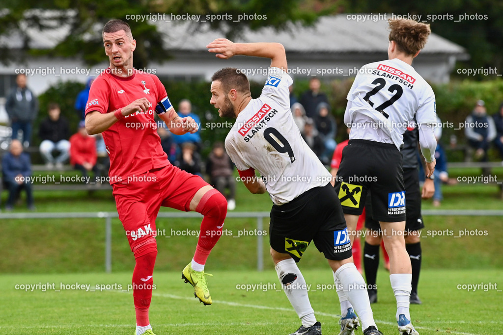 SVG Bleiburg vs. SAK 23.9.2023 | #24 Zoran Vukovic (K) SAK, #9 Adnan Besic (K) SVG Bleiburg, #22 Marvin Maier SVG Bleiburg, SVG Bleiburg vs. SAK 23.9.2023, SVG Bleiburg vs. SAK am 23.09.2023 in Bleiburg (Karl Kornberger Stadion), Austria, (Photo by Bernd Stefan)
