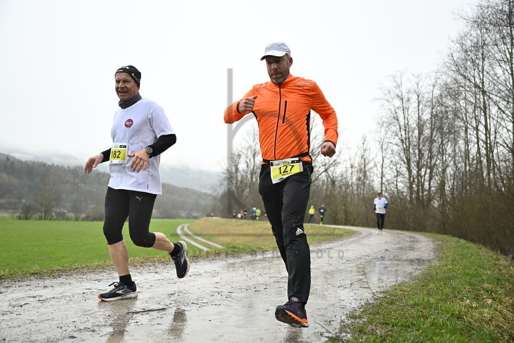 _DB27822 | Onlineshop von Fotograf Dominik Berchtold. Freiberuflicher Fotograf aus dem schönen Allgäu. Spezialisiert auf Sportfotos, Landschaftsbilder, Portraits, Reportagen und Werbefotos aus dem Allgäu. 