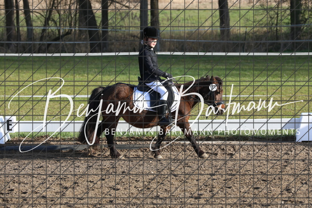 AZ2A2498 | Benjamin Bartmann Photomoments