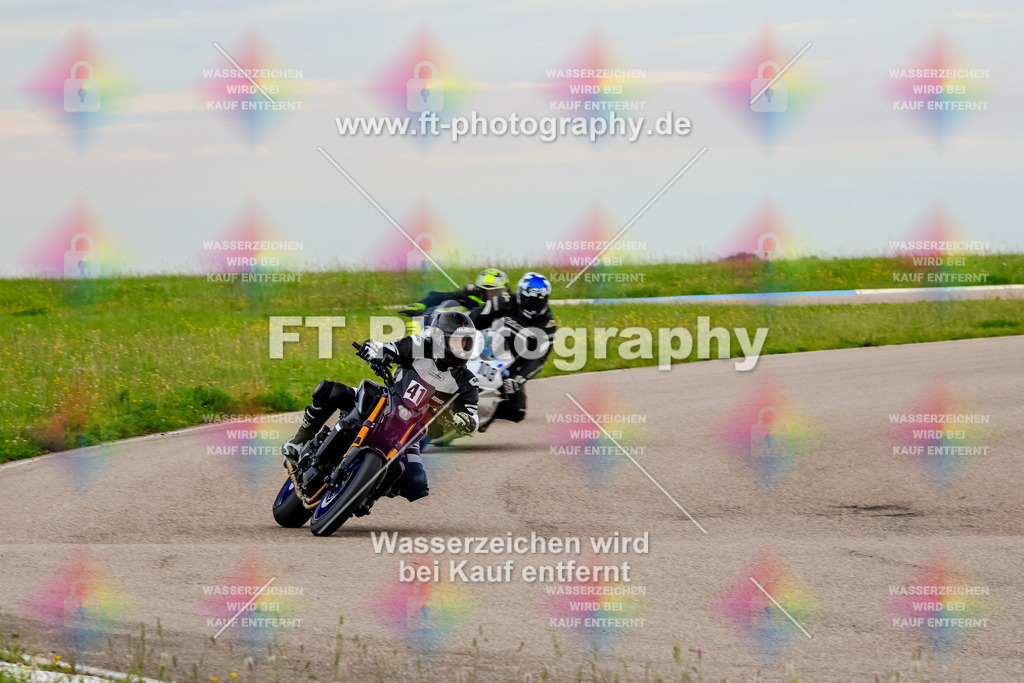 MotoTeam-1889 | Hier findet Ihr Bilder von Touristenfahrten auf der Nürburgring Nordschleife oder von anderen Veranstaltungen die ich besucht habe. Viel Spass beim Durch Schauen 