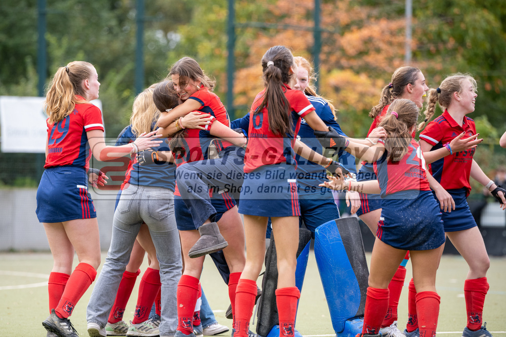 SFE_20231022_0174 | Deutsche Meisterschaft Weibliche U16 Finale Uhlenhorst Mülheim - Düsseldorfer HC am 22.10.2023 in Köln (Düsseldorfer Hockeyclub 1905 e.V.), Photo: Stephan Fehrmann 2023 (Sports-Gallery)