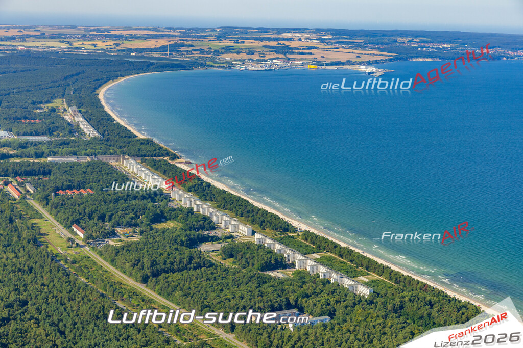 Schöne Luftaufnahme als Geschenk in  Binz - Die Luftbildaufnahme wurde 2025 vom UL-Flugzeug heraus erstellt ( keine Drohne ) - Hochauflösende Luftaufnahme -Nicht vergleichbar mit Google Maps oder Satelittenbilder- Die Geschenkidee !Mit Lizenz und Bildrechte bestellbar