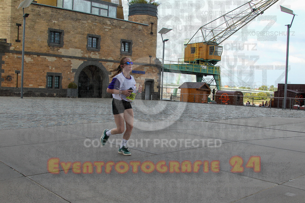250920_1539_EV4_9374 | Sportfotografie im Rhein-Sieg Kreis, Köln, Bonn, NRW, Rheinland Pfalz, Hessen, etc. Unser Tätigkeitsfeld umfasst den Laufsport vom Volkslauf über den Marathon, Duathlon, Triathon bis zum Ultralauf wie Kölnpfad Ultra oder Schindertrail.
