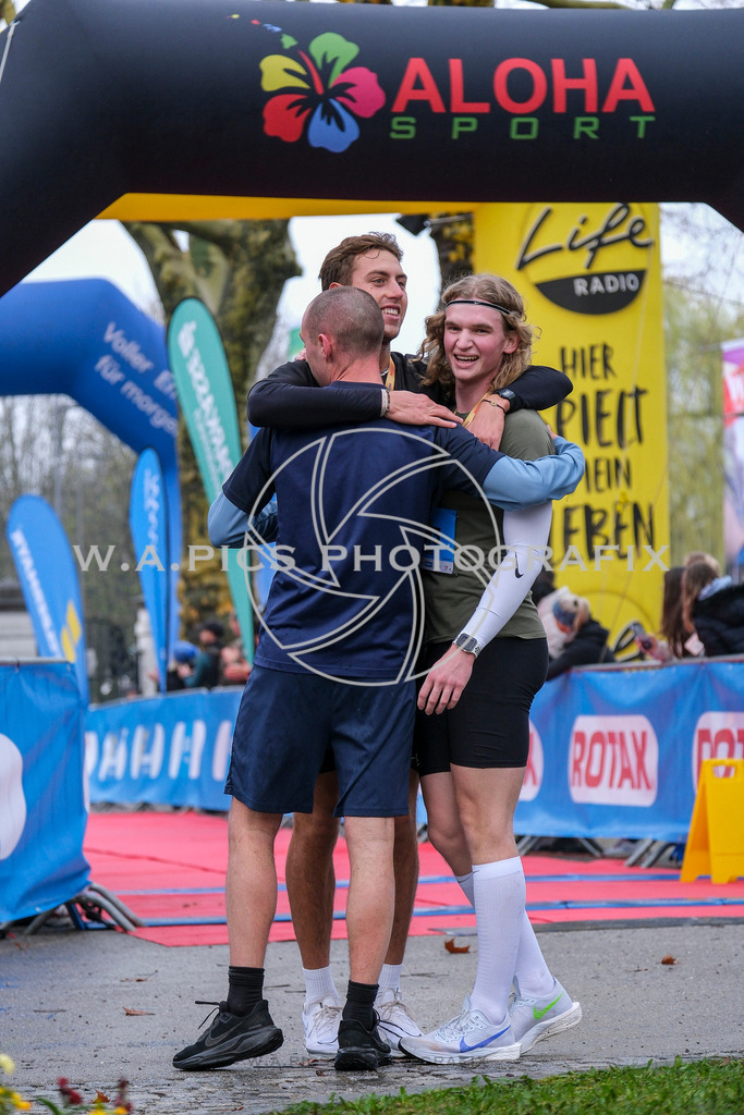 ..... | AUSTRIA, Wels, 30.03.25, ALOHA Wels Halbmarathon, Image Shows: , Foto: Wapics/RING M.