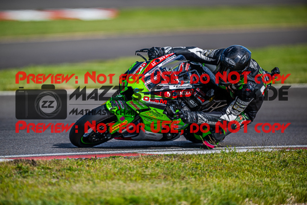 MaZZes_FotoMatrix_220506_92073 | Fotograf Mathias Schmid
Sportfotograf,
Eventfotograf,
Hochzeitsfotograf,
Portraitfotograf