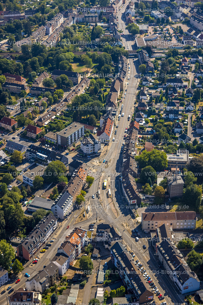 Essen220806731 | Luftbild, Haltestelle Essen Fliegenbusch, Straßengabelung mit Schloßstraße, Frintroper Straße, Altendorfer Straße, Borbeck-Mitte, Essen, Ruhrgebiet, Nordrhein-Westfalen, Deutschland