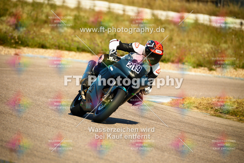 _MOT8706 | Hier findet Ihr Bilder von Touristenfahrten auf der Nürburgring Nordschleife oder von anderen Veranstaltungen die ich besucht habe. Viel Spass beim Durch Schauen 