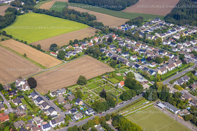 Holzwickede230901396 | Luftbild, Evang. Kindergarten Die Schatzkiste, evang. Friedhof, Wohngebiet Unnaer Straße, Opherdicke, Holzwickede, Ruhrgebiet, Nordrhein-Westfalen, Deutschland