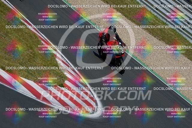 2025_05_13_PBK_23828 | Sportfotografie; SlowMotion; Video; Rennstrecke; Hafeneger; RSE; Speer; Trackday; Motorsportarena; Hockenheimring; Brno; Most; Barcelona; Valencia, Benny; Kaetzmer;