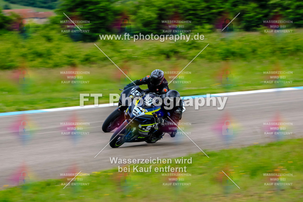 MotoTeam-3472 | Hier findet Ihr Bilder von Touristenfahrten auf der Nürburgring Nordschleife oder von anderen Veranstaltungen die ich besucht habe. Viel Spass beim Durch Schauen 