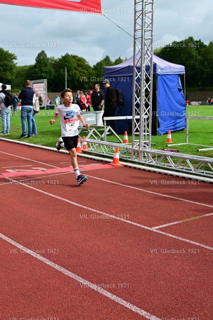 2026-08-23_Sparkassenlauf_1K5_RM_000267 | Die Fotografen - Realisiert mit Pictrs.com