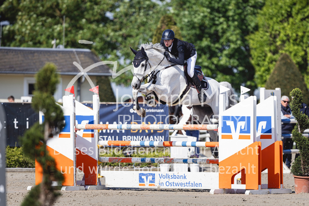 260509_PfSpTa_11_M1-Spr-112 | Deine schönsten Turniermomente als professionelle Fotos! Entdecke hochwertige Pferdesport-Fotografie im Online-Shop. Jetzt Fotos finden & bestellen!