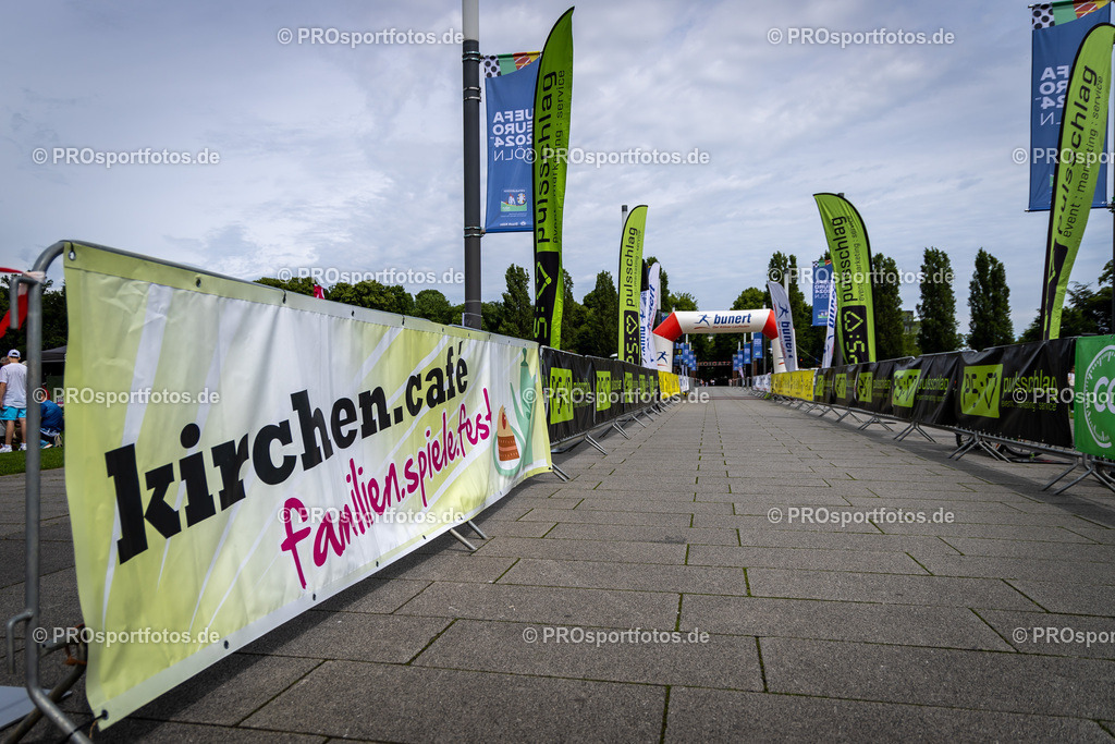 Stadionlauf Köln, 26.05.2024 | Impressionen von Stadionlauf Köln am 26.05.2024 rund um das RheinEnergie-Stadion in Koeln-Müngersdorf.
