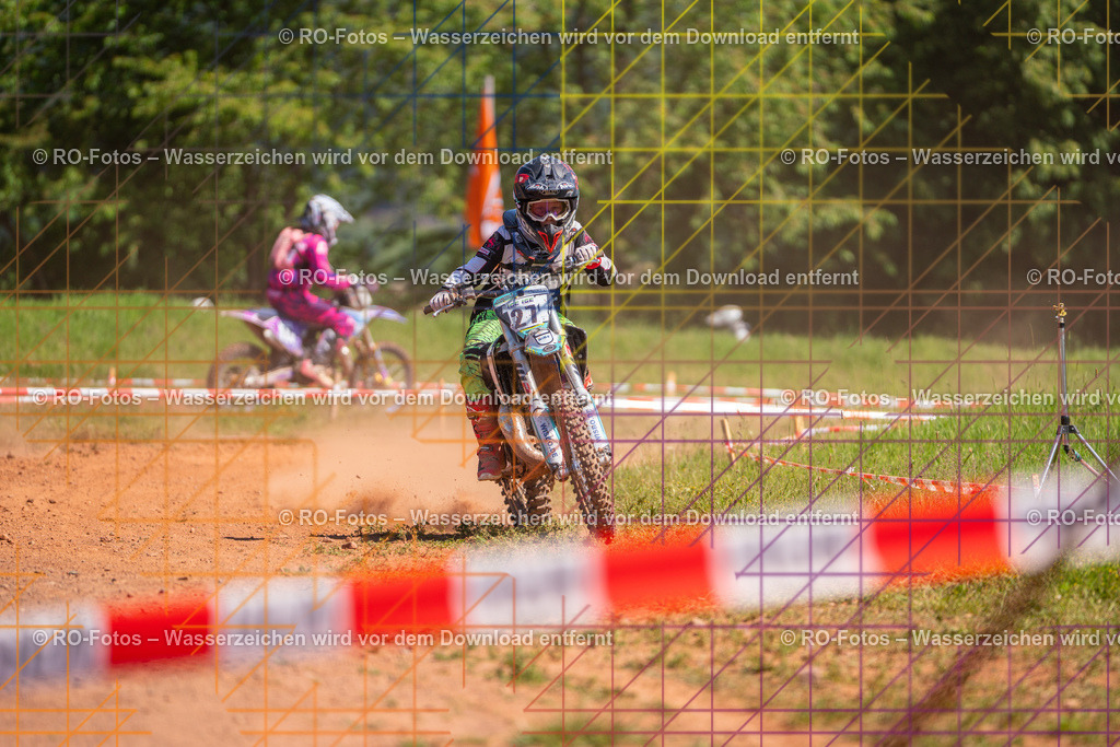 Wolfshausen 1 Lauf -1000 | Sportfotografie von RO-Fotos: Motorsport, Motocross, Enduro, Laufveranstaltungen und Triathlon. Professionelle Fotos von Sportlern und Events. - Realisiert mit Pictrs.com