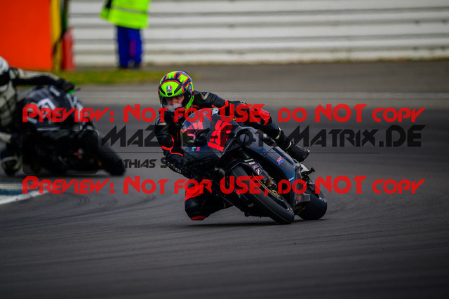 MaZZes_Fotomatrix_20250421_6007705_1560 | ROT