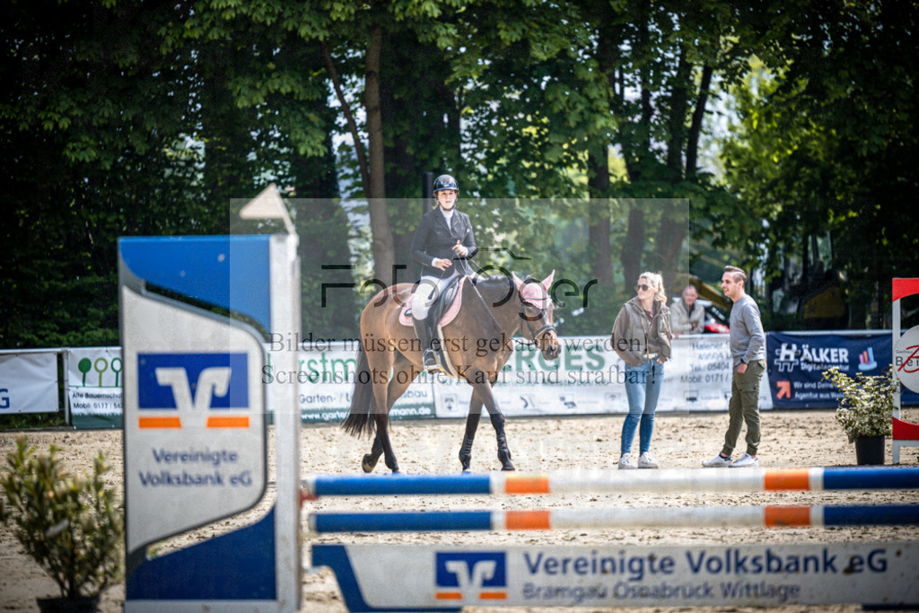DOS_1146 | Reitturnier Venne - Realisiert mit Pictrs.com
