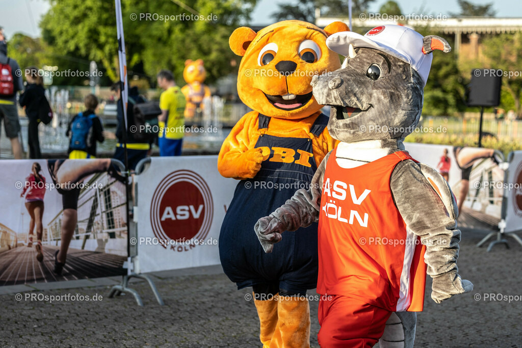 16. OBI Nachtlauf des ASV Koeln; Koeln, 17.05.23 | Impressionen vom 16. OBI Nachtlauf des ASV Koeln am 17.05.23 an Rheinpromenade und Tanzbrunnen in Koeln (Deutschland). Foto: BEAUTIFUL SPORTS/Ulrich Fassbender