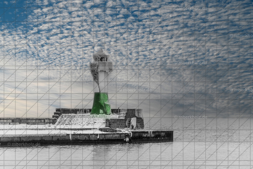 _MBE9836be | Winterlandschaft mit Saßnitzer Leuchtfeuer