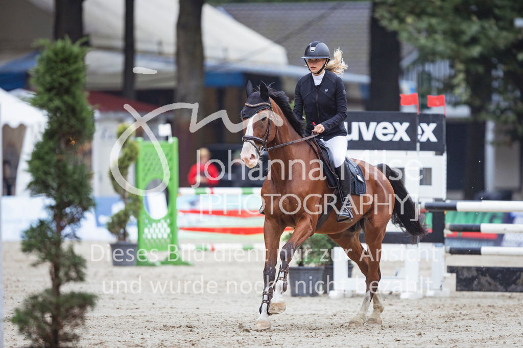 240913_OWLCh_AmateurS-315 | Deine schönsten Turniermomente als professionelle Fotos! Entdecke hochwertige Pferdesport-Fotografie im Online-Shop. Jetzt Fotos finden & bestellen!