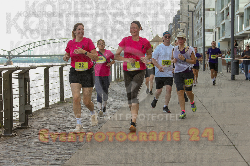 250920_1455_EX1_8225 | Sportfotografie im Rhein-Sieg Kreis, Köln, Bonn, NRW, Rheinland Pfalz, Hessen, etc. Unser Tätigkeitsfeld umfasst den Laufsport vom Volkslauf über den Marathon, Duathlon, Triathon bis zum Ultralauf wie Kölnpfad Ultra oder Schindertrail.