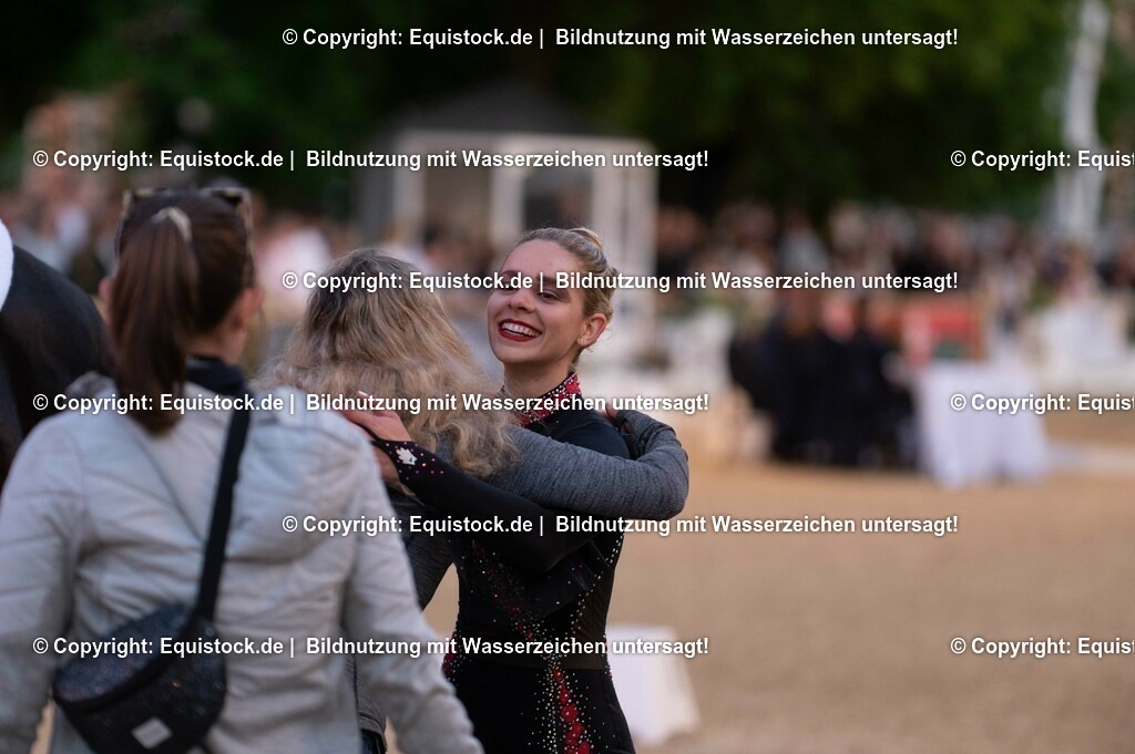 20230527_Voltigieren_NASPA_Flutlicht_0255 | equistock