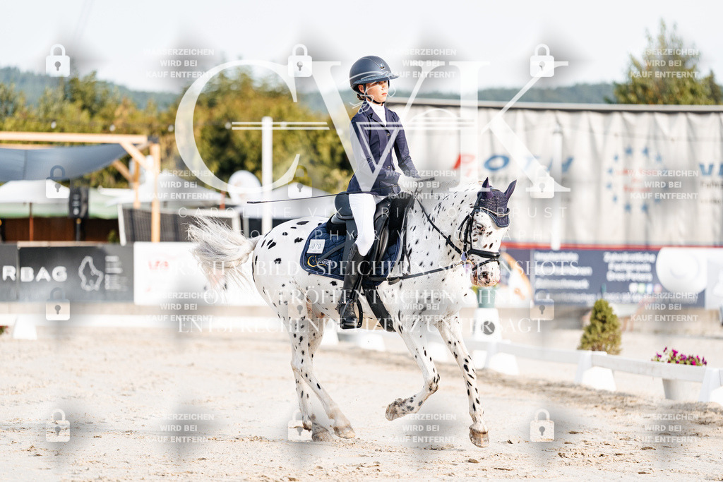 CK903670 | Turnierfotografie Pferdefotografie Trier Rheinland-Pfalz Pferdesport Reitsport Tierfotografie Sportfotografie Pferdevideo Pferdevideografie Equestrianvideography equestrianphotography  - Realisiert mit Pictrs.com